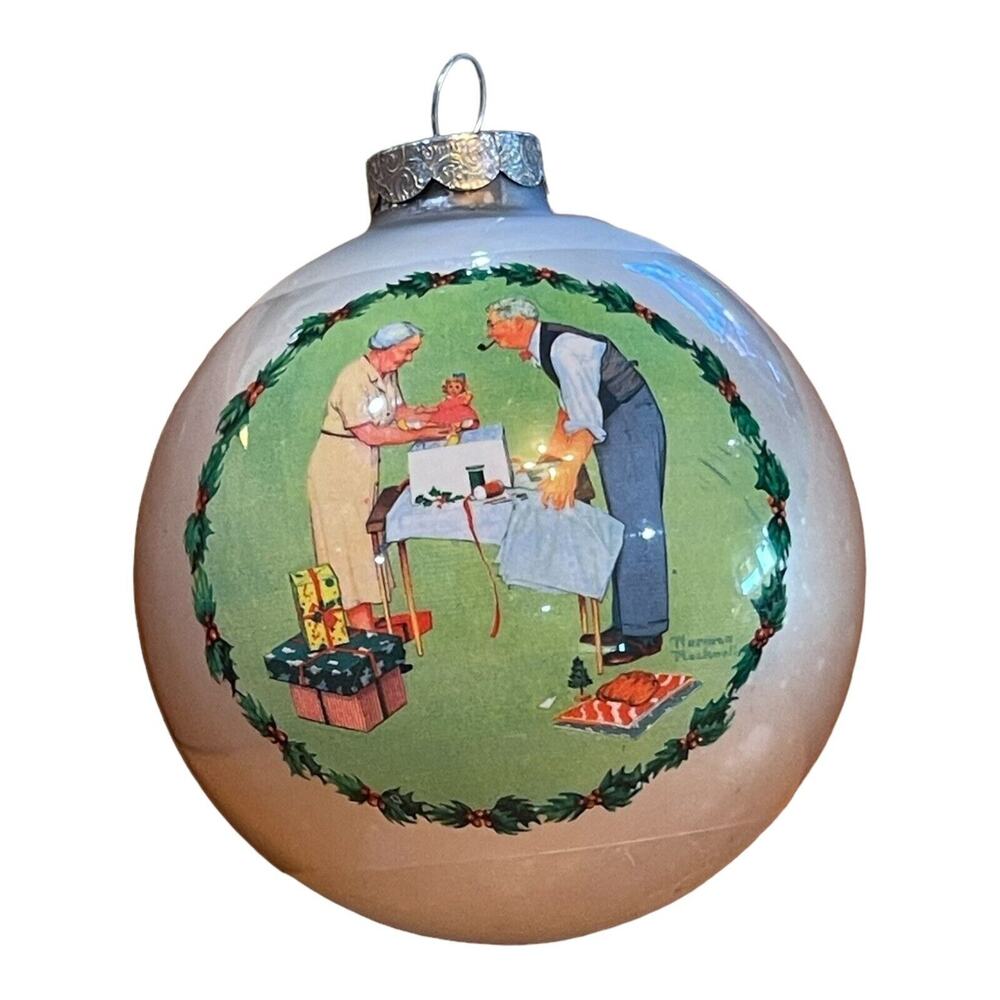 Vintage 1979 NORMAN ROCKWELL ”Wrapping Christmas Presents” Ornament First Ed